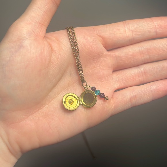 Mini dainty gold locket necklace with teal and purple Swarovski crystals - Picture 2 of 2